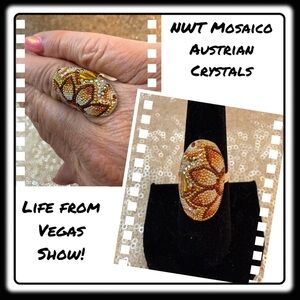 NWT Gorgeous Austrian Crystal / 925 Silver Adjustable ring from Mosaico